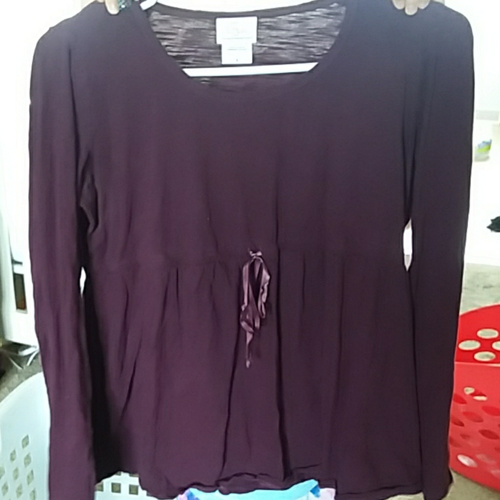 Long sleeve plum colored maternity shirt